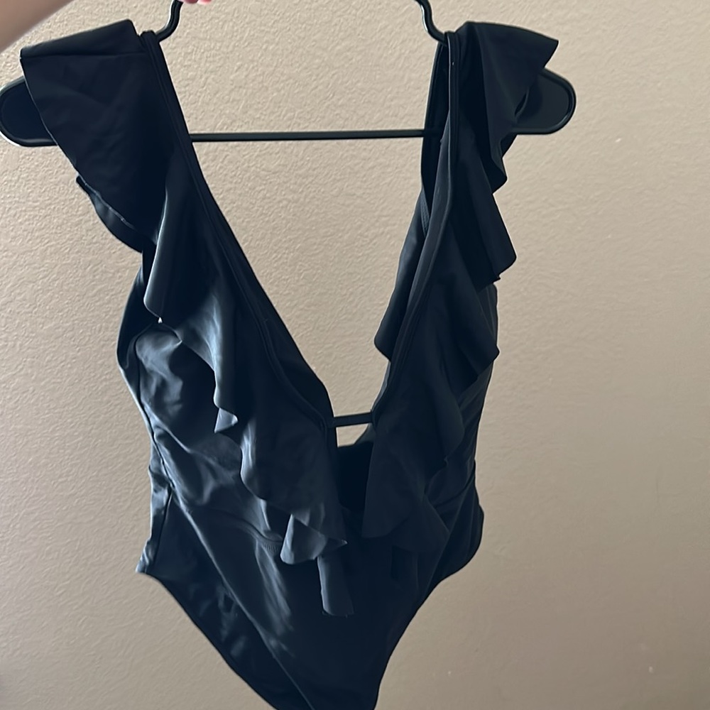 Swimsuit - Picture 2 of 3
